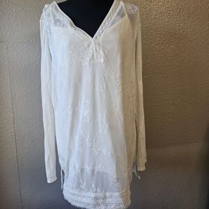 White House Black Market Blouse Women XL White Embroidered Lace Sheer Boho CC687